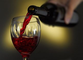 Al via lezioni sul vino per un approccio consapevole dei teenager all’alcol